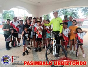 Read more about the article Sunday’s best para sa ating mga Lawn Tennis Players nang bisitahin sila ng ating mahal na Mayor MMO sa Urbiztondo People’s Park ngayong umaga.